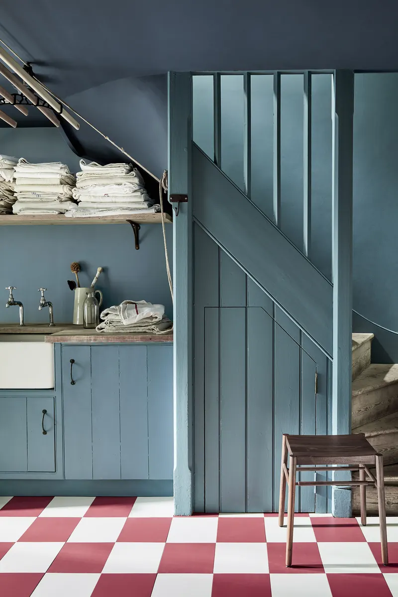 Treppe und Flur in Etruria und Hicks Blue